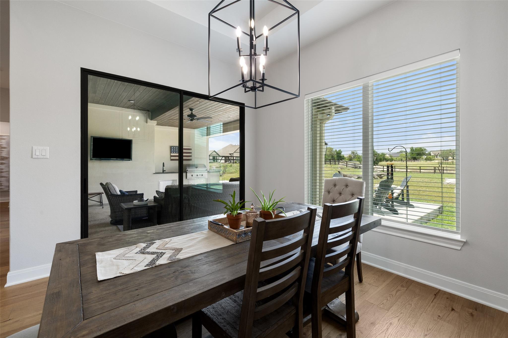 803 Spicewood Trails DR