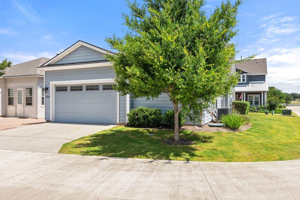 1166 Grant Wood Ave