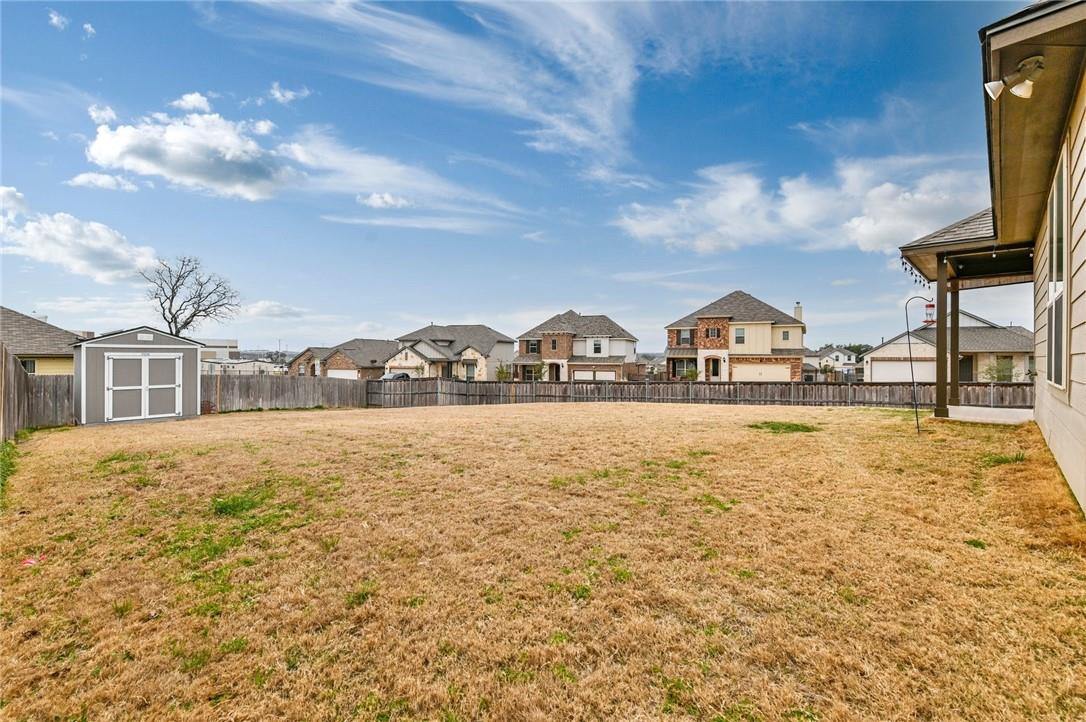 400 Lewisville LN