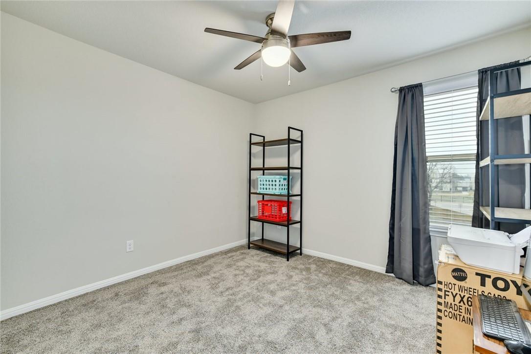 400 Lewisville LN