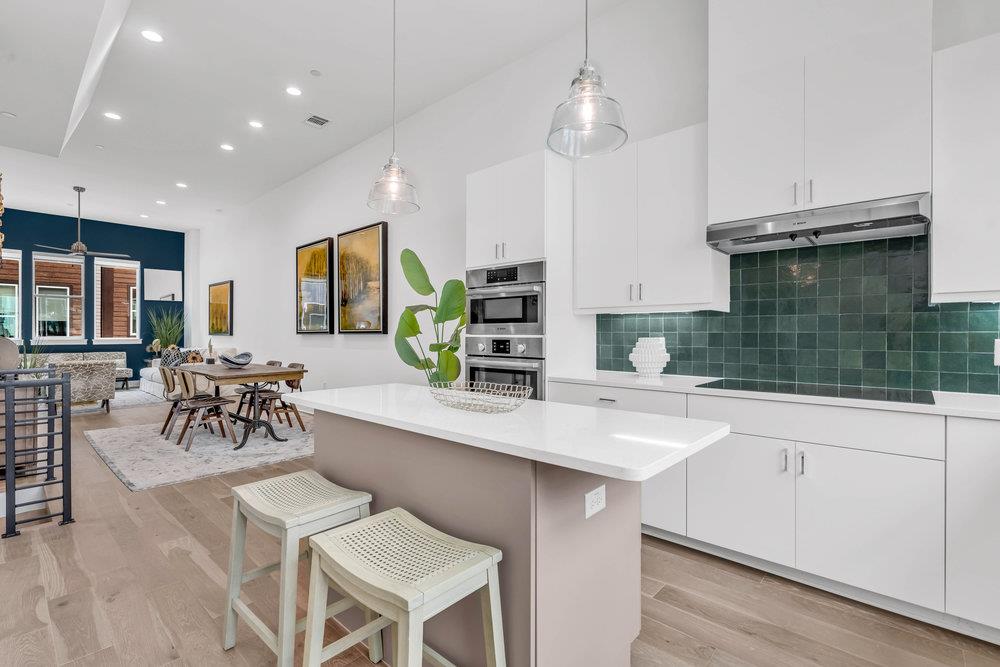 2505 Bluebonnet Ave # 5