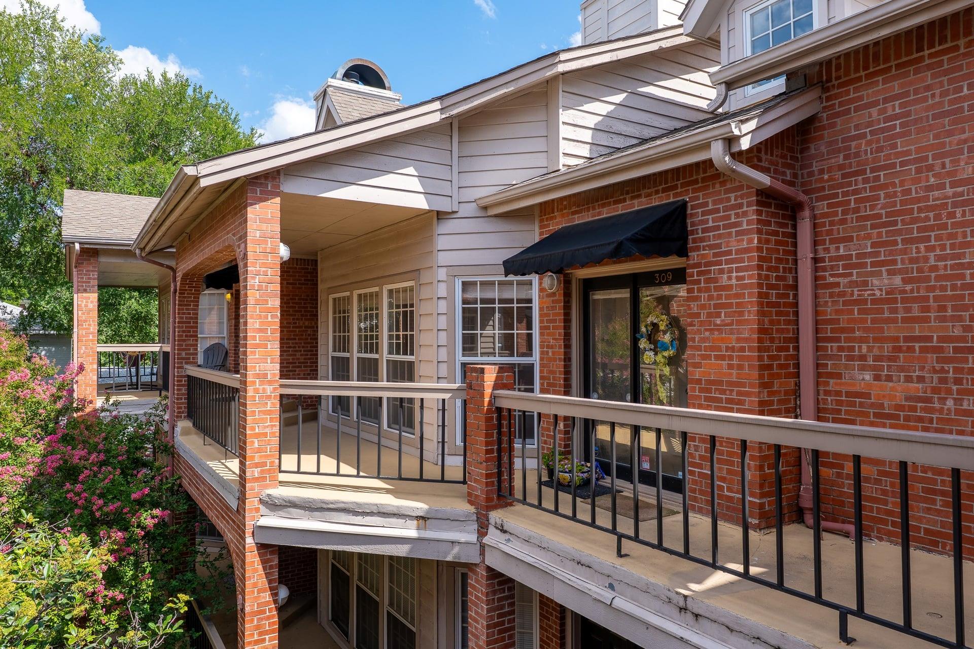 3200 Duval ST # 309