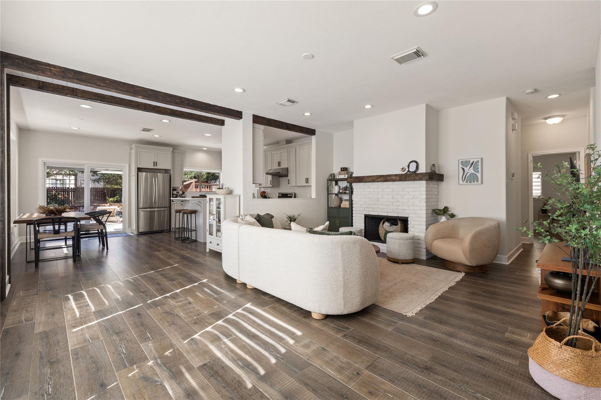 507 Paseo Grand DR