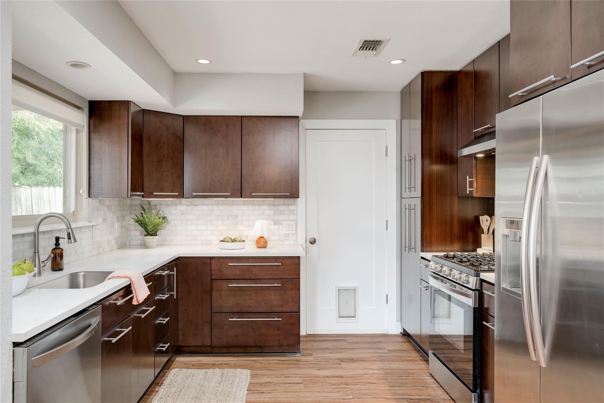 5423 Fairmont CIR, Austin