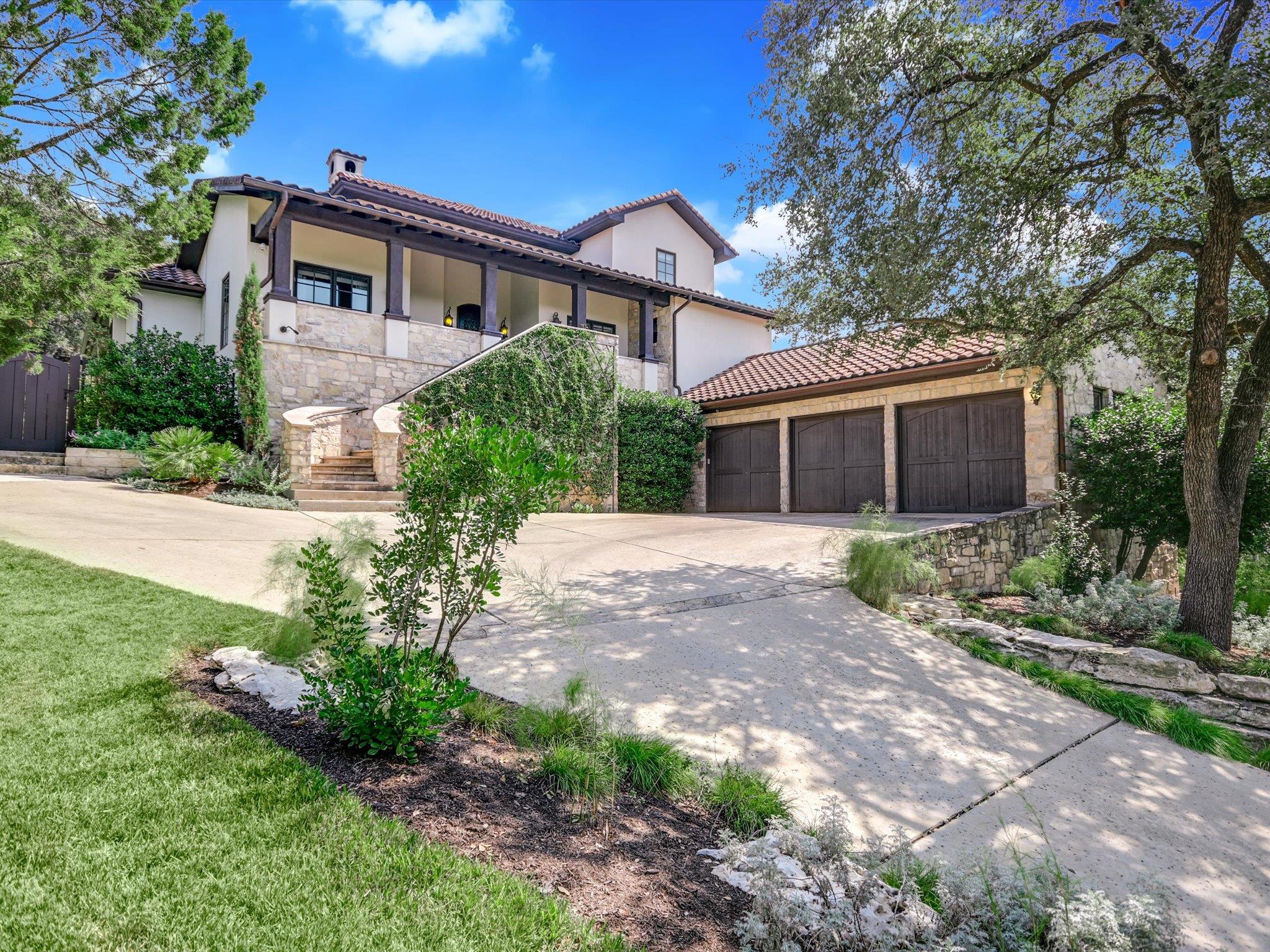 624 Logans Ln LN
