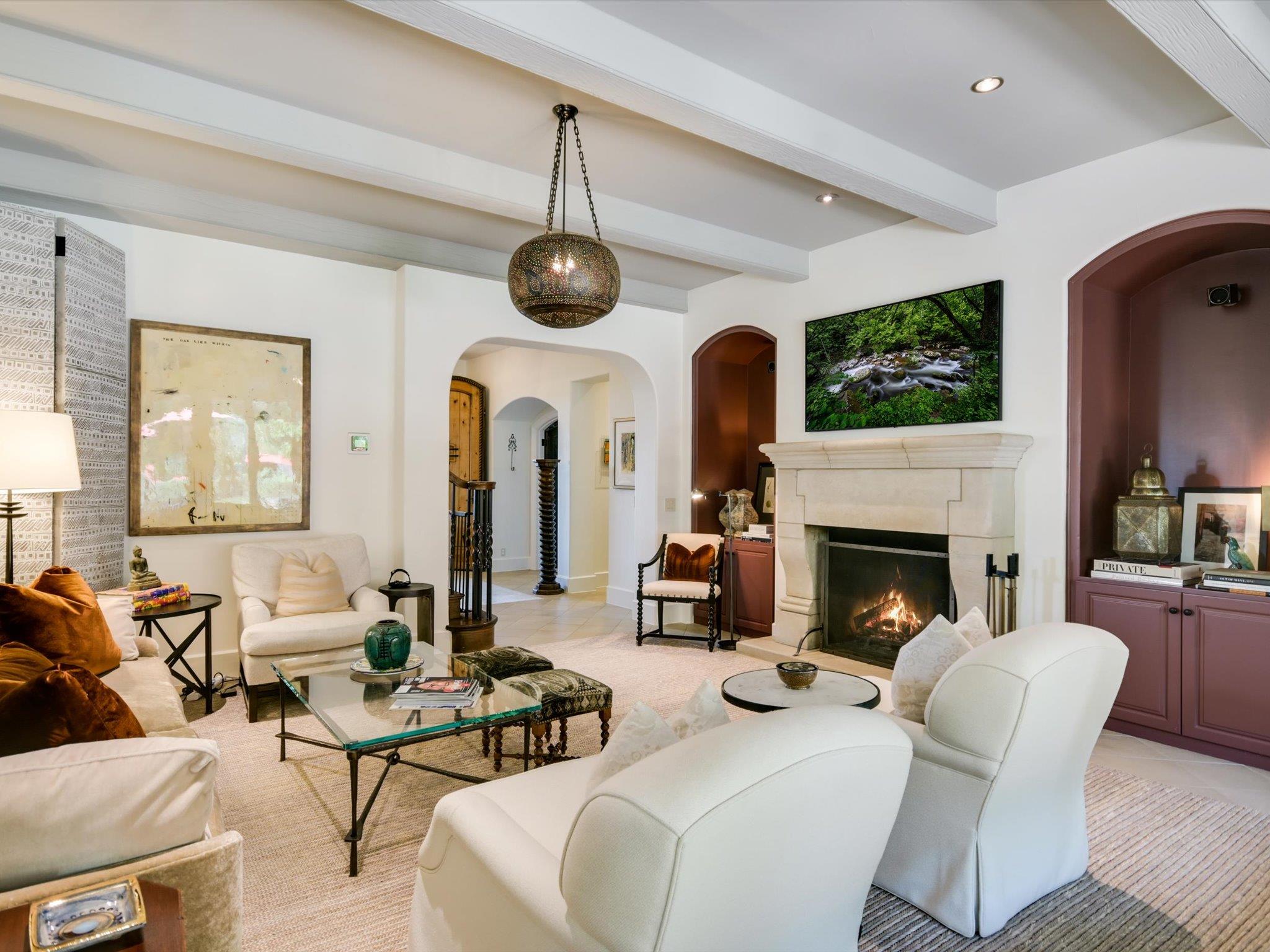 624 Logans Ln LN
