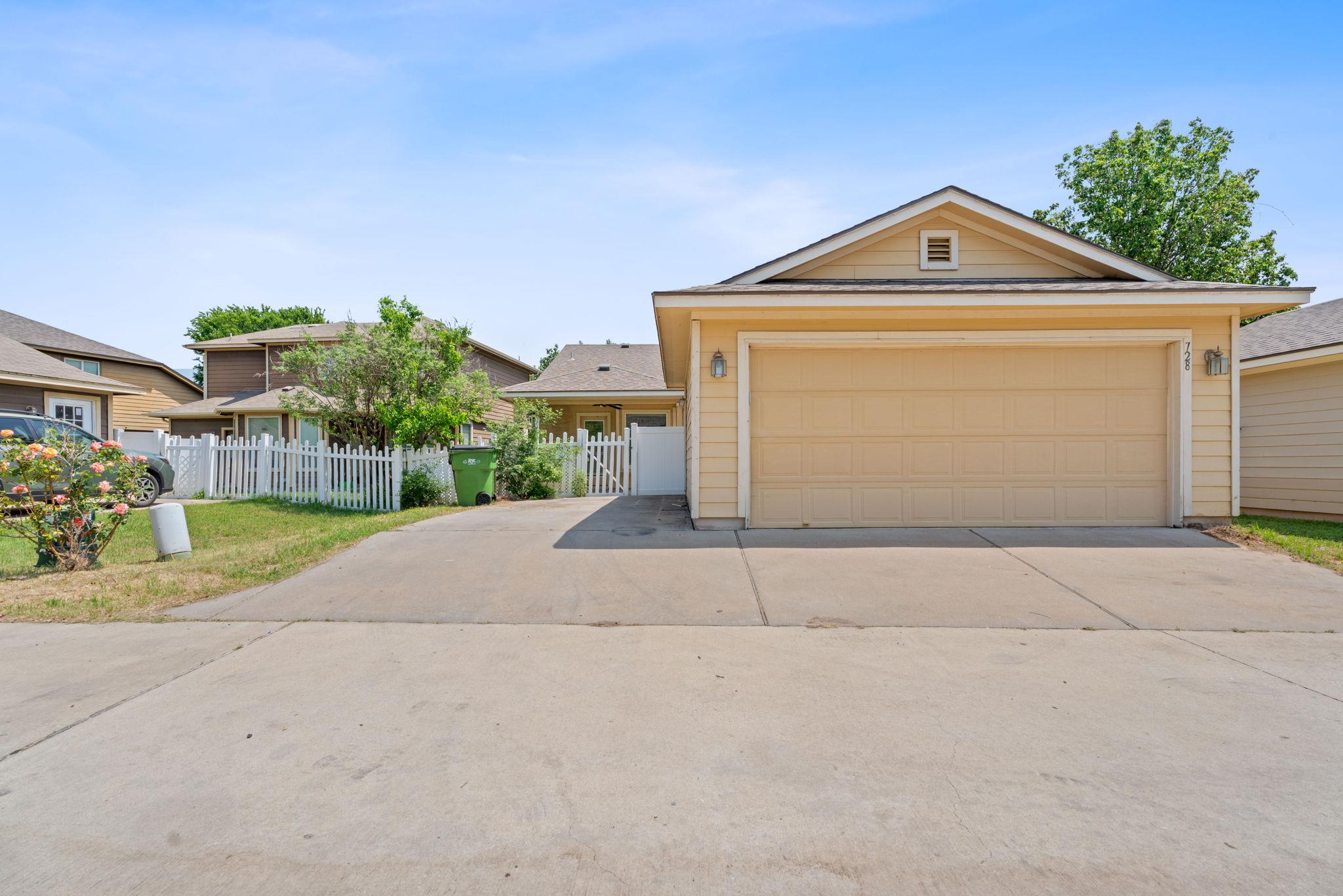 728 Gabriel Mills DR