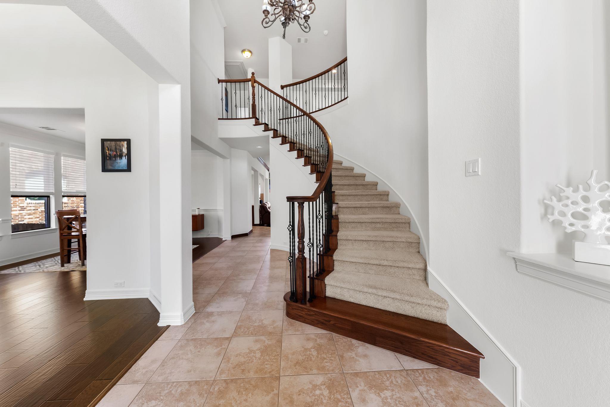 13100 Country Trails LN