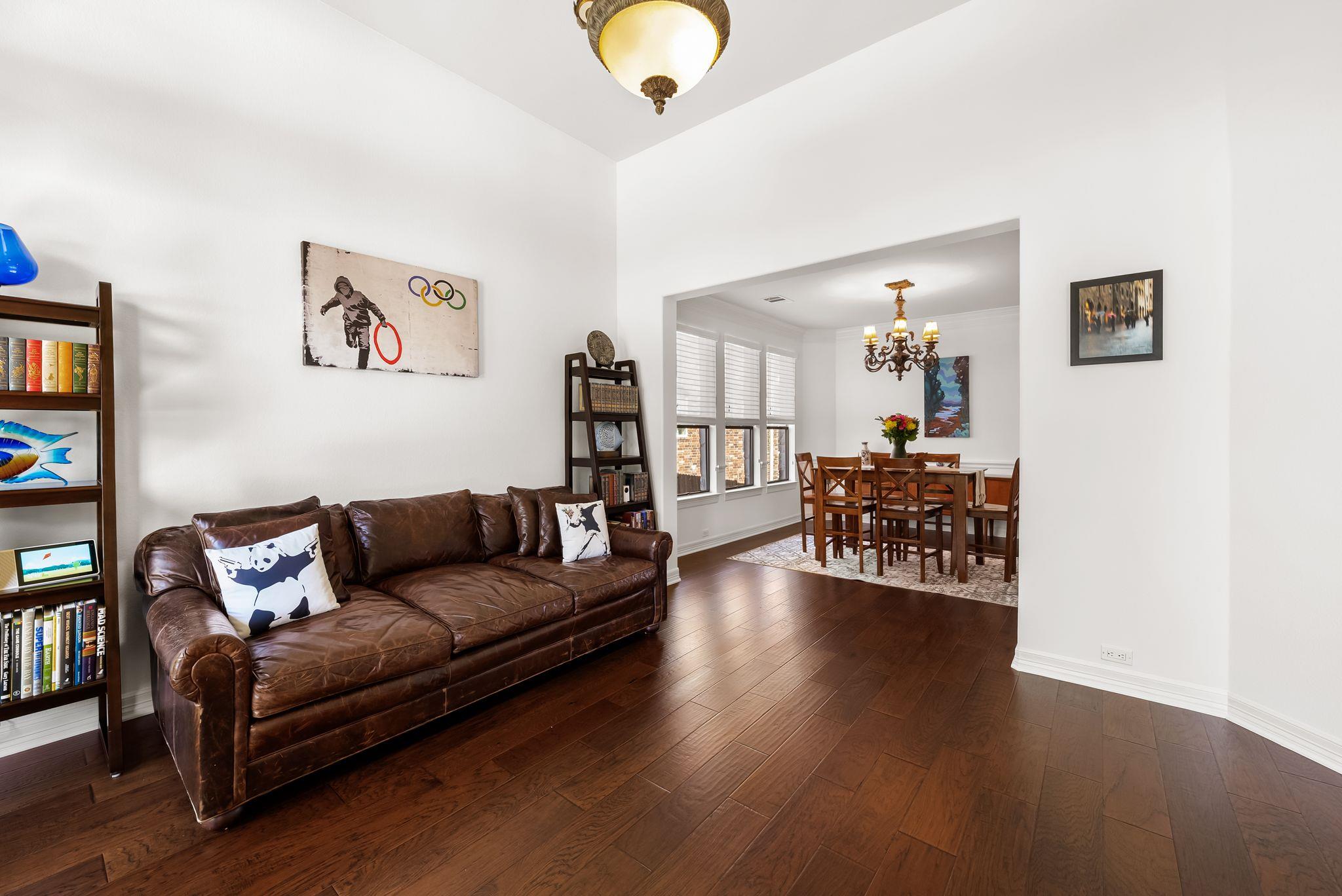 13100 Country Trails LN