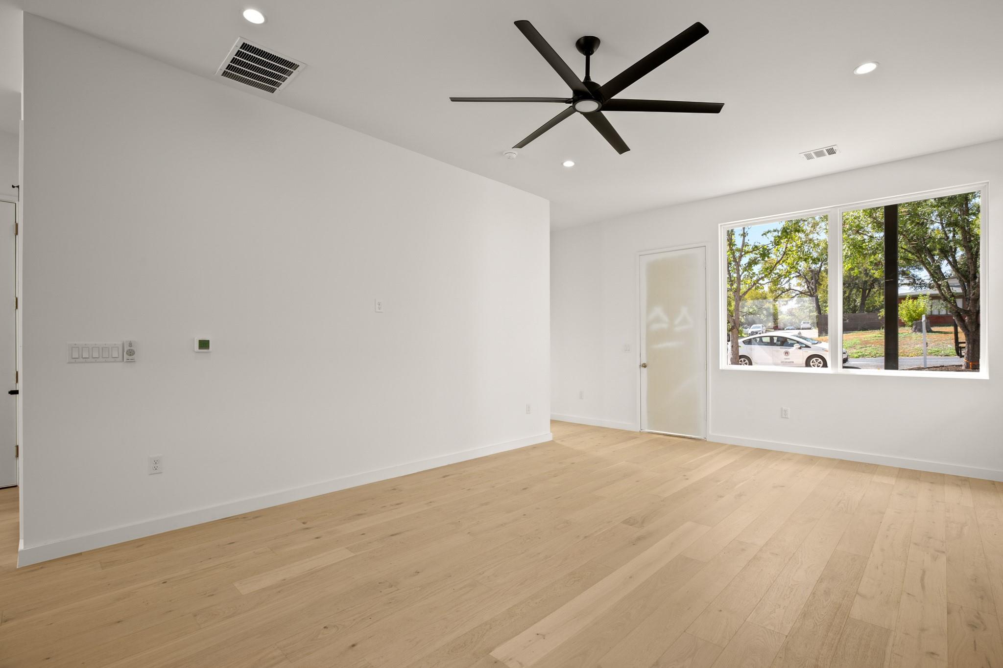 1714 Woodland Ave # 1