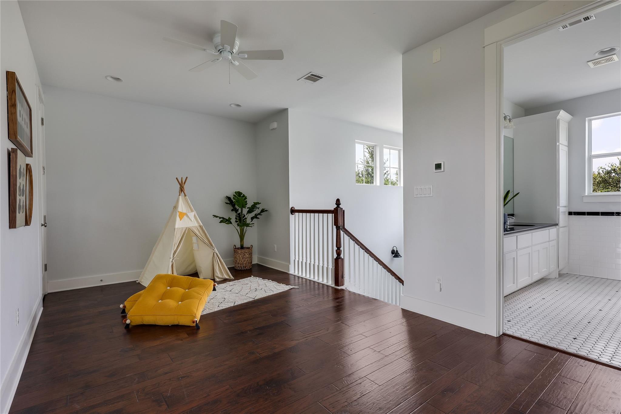 1296 Trebled Waters TRL