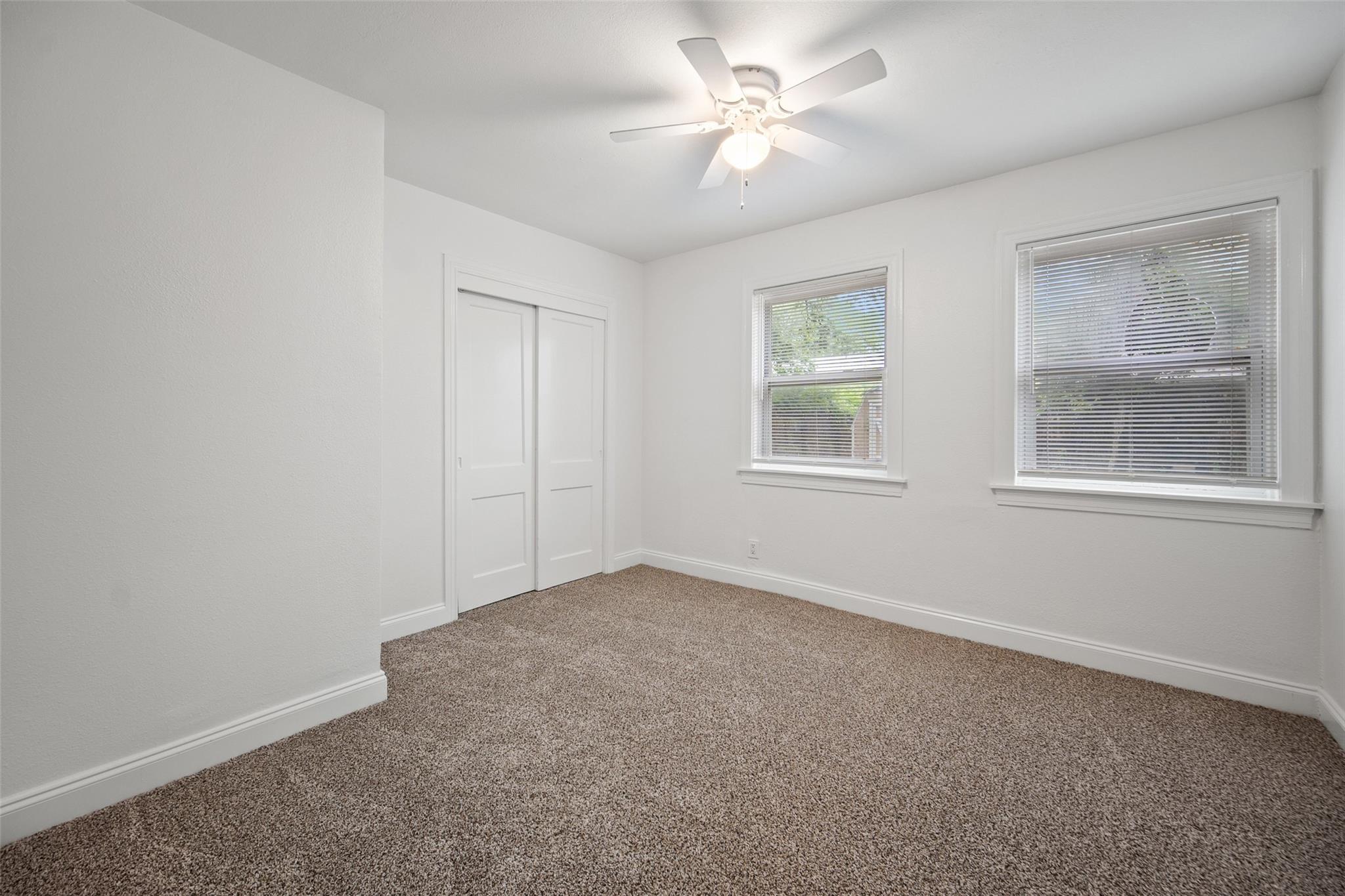 4605 Harmon Ave
