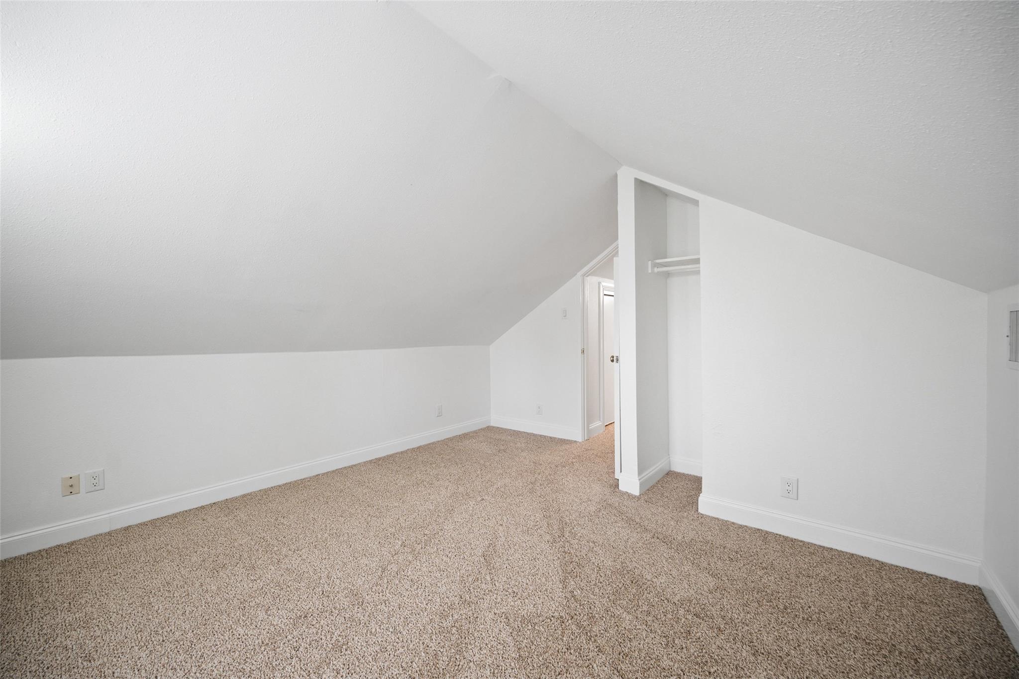 4605 Harmon Ave
