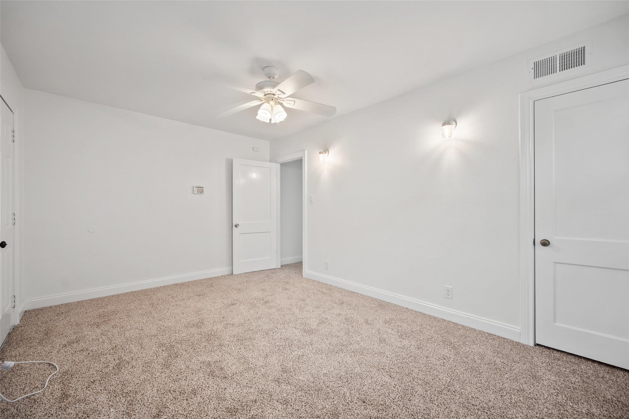 4605 Harmon Ave