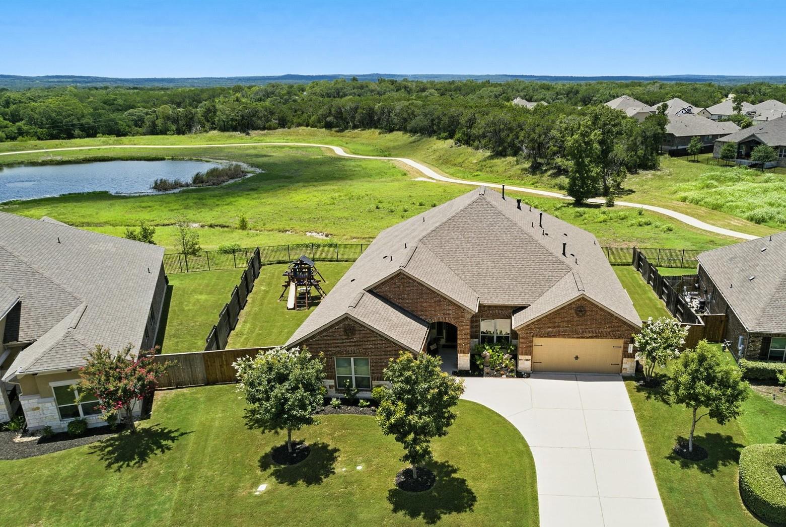 135 Clearwater WAY