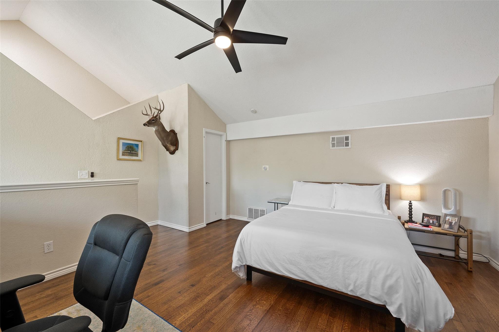 1500 Woodlawn BLVD # 304