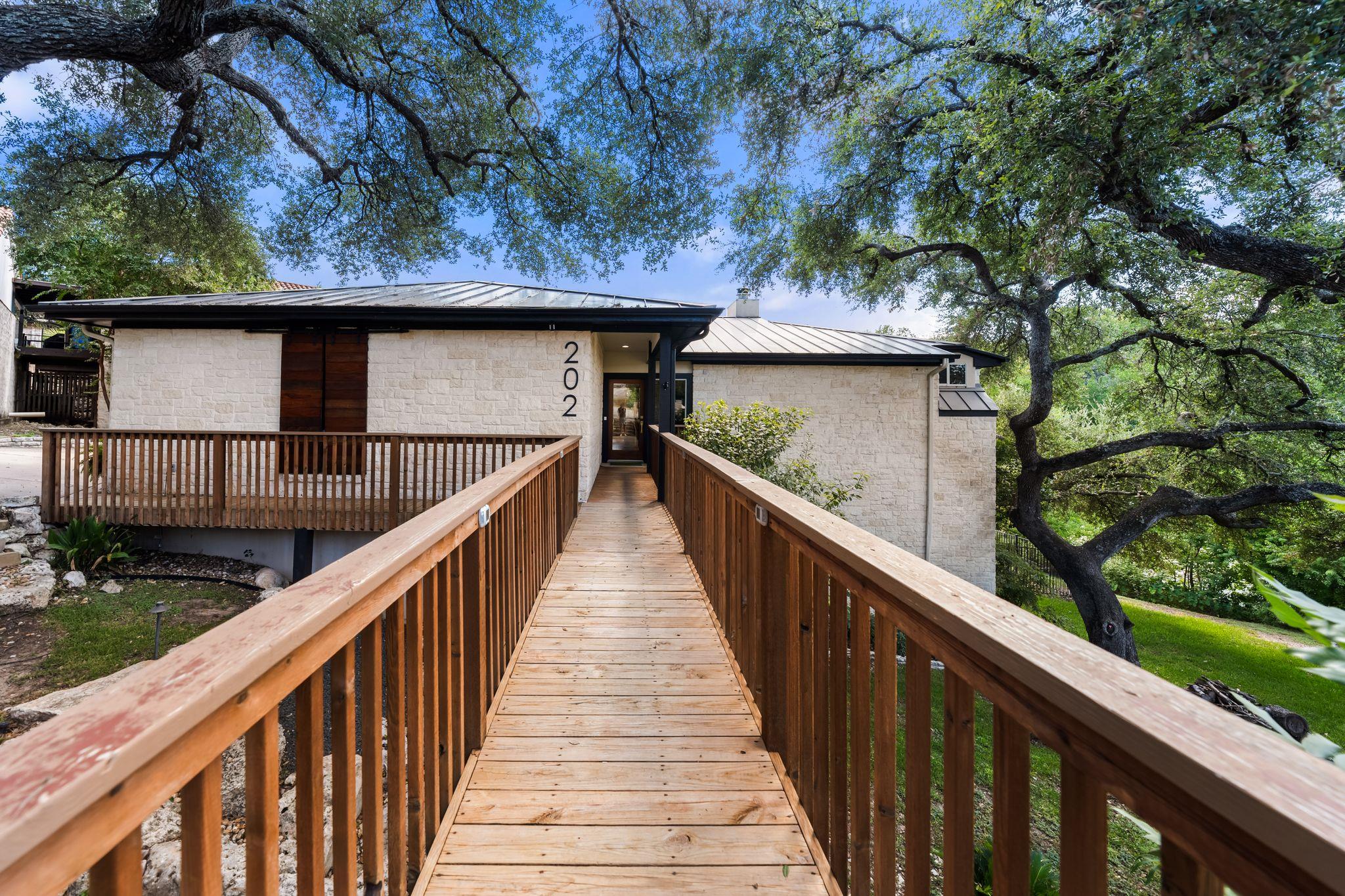 202 Top O The Lake DR