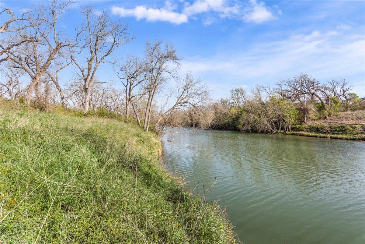 TBD Lot 4 Leon River