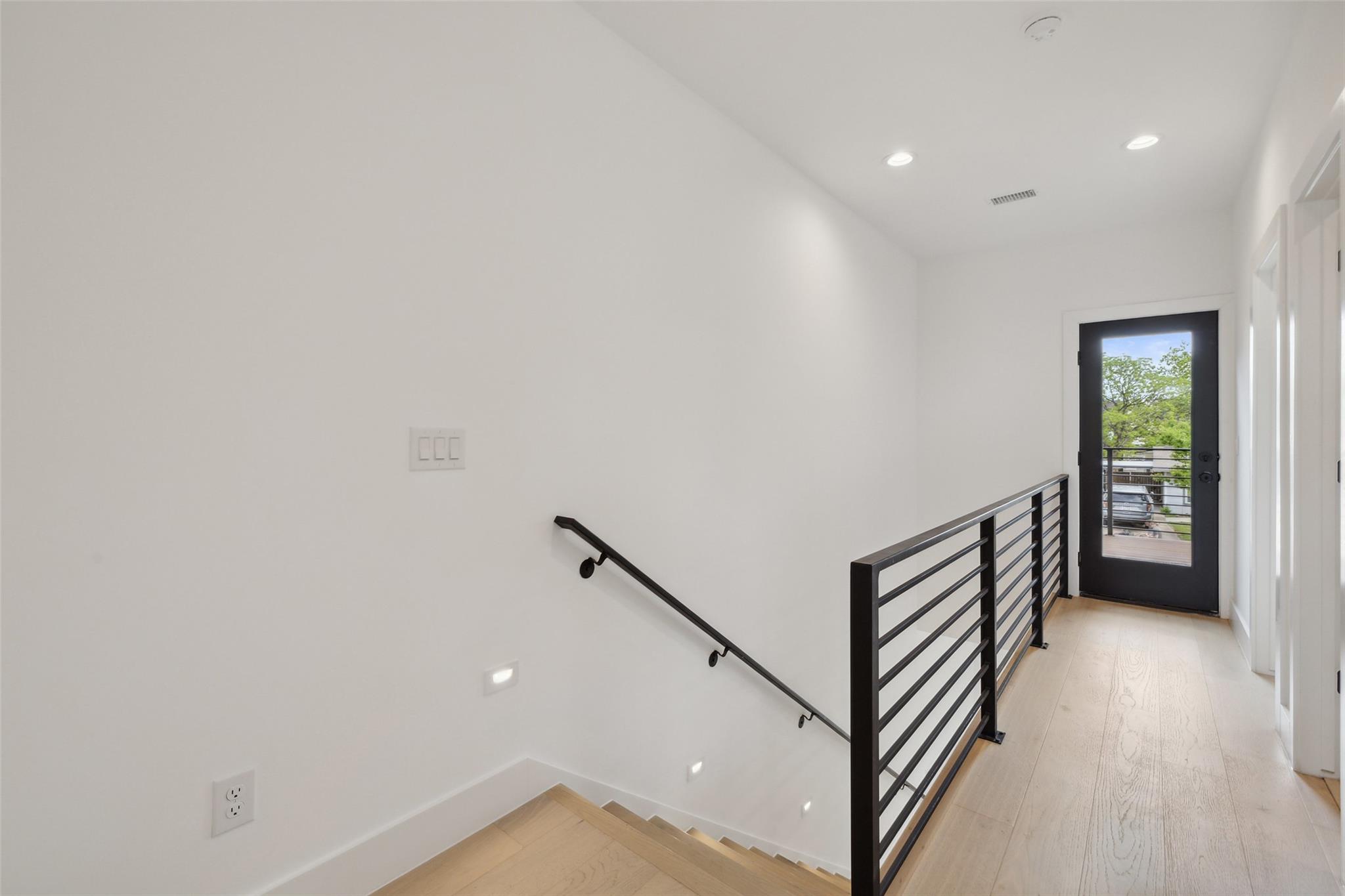 503 Krebs LN
