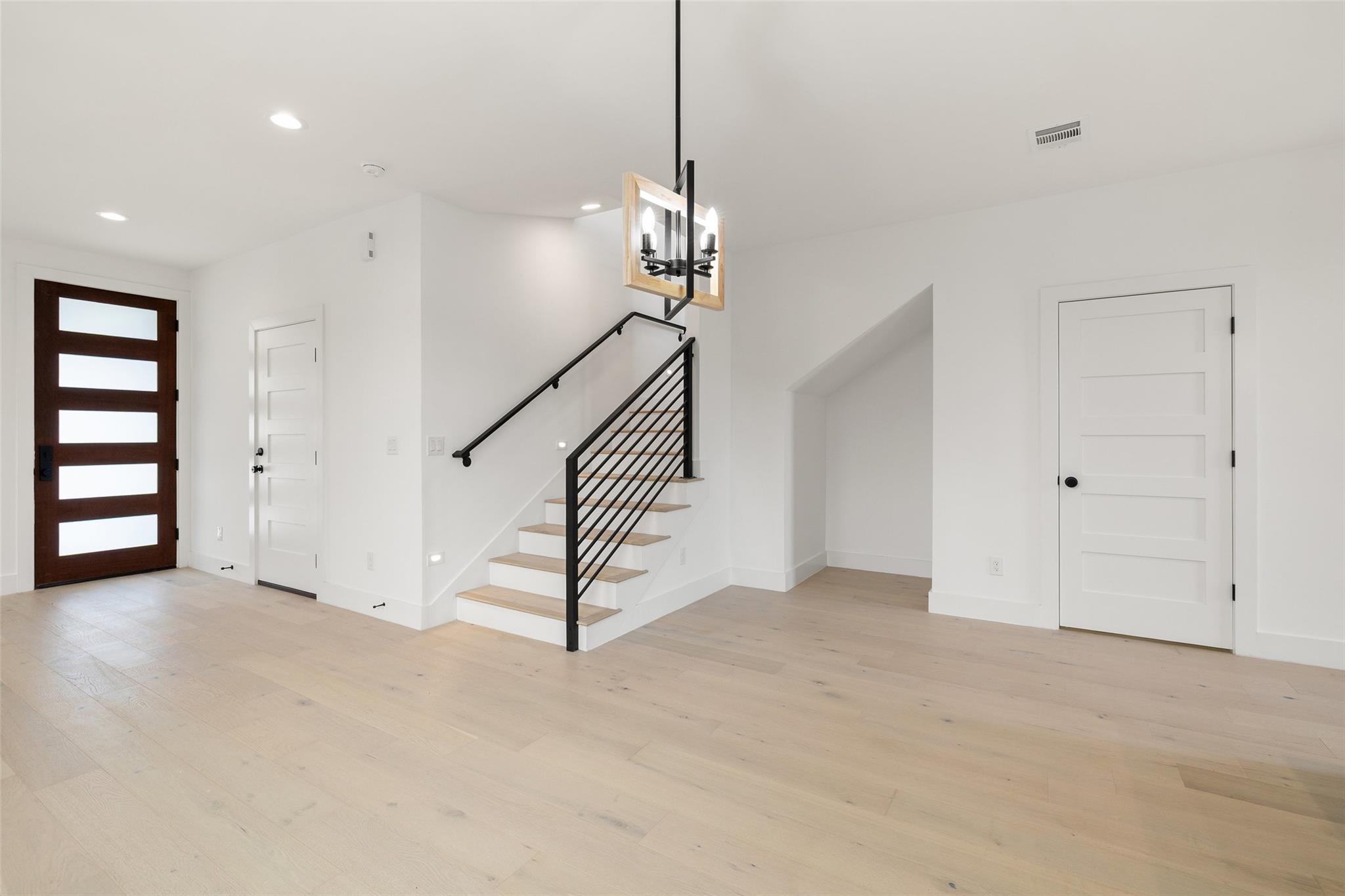 503 Krebs LN