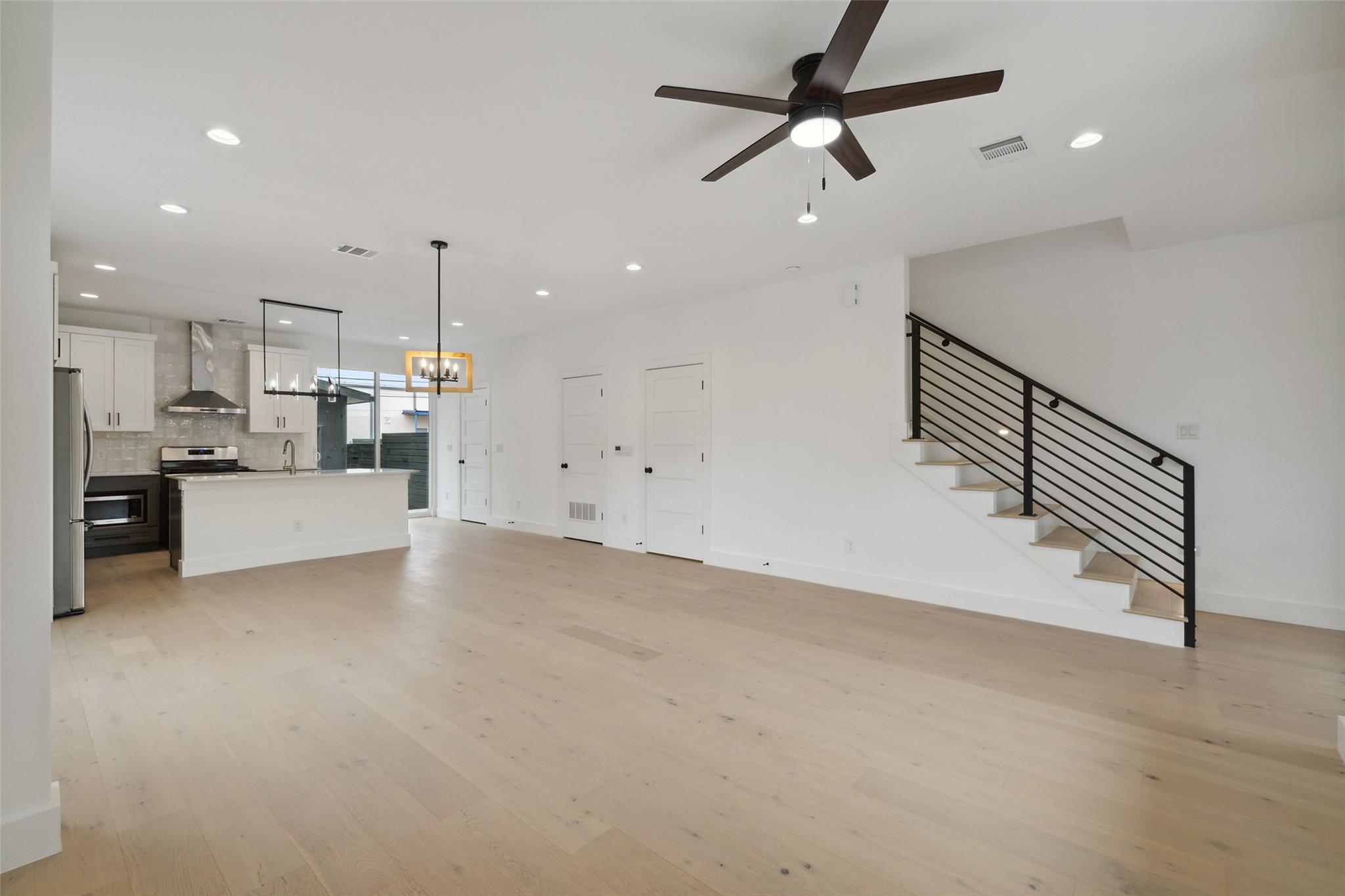 503 Krebs LN