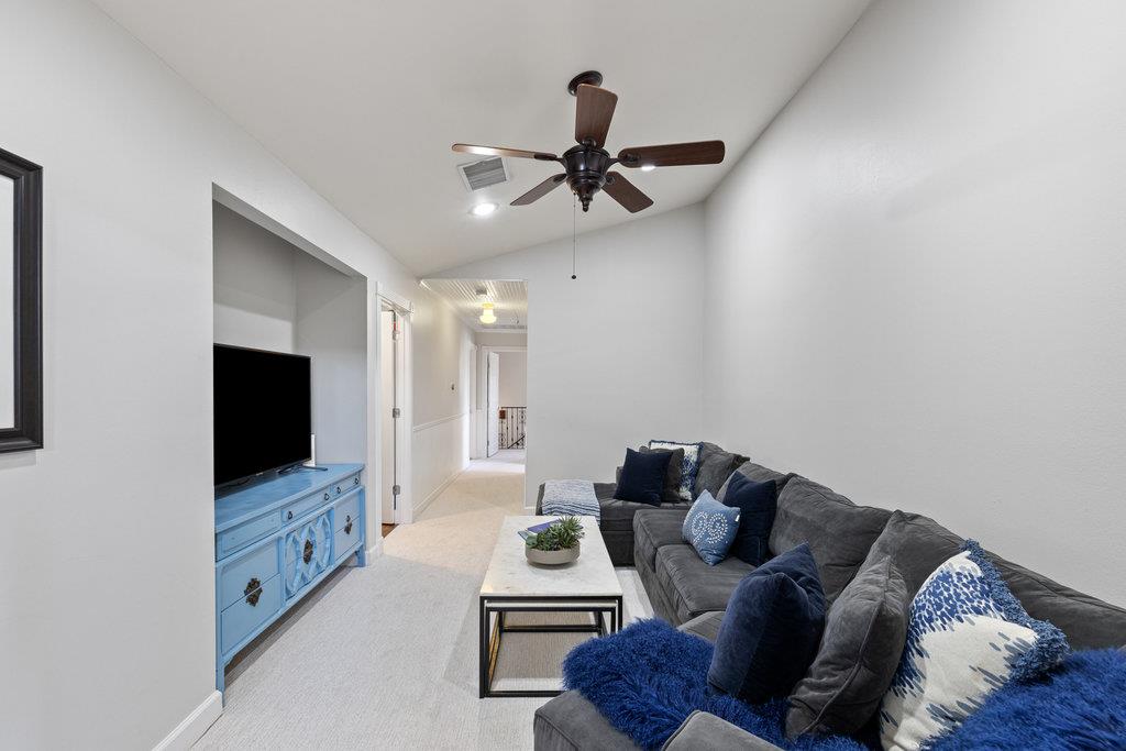 2103 Doral DR, Austin