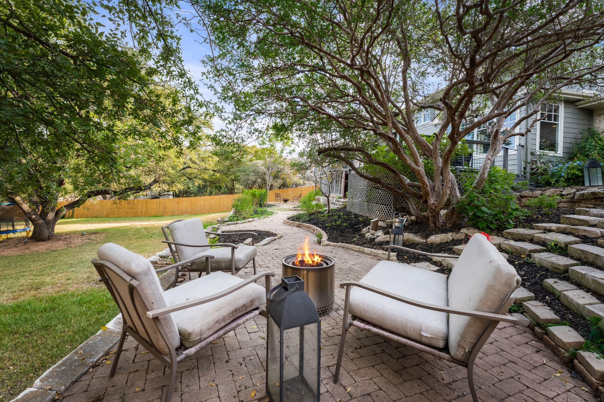 2103 Doral DR, Austin