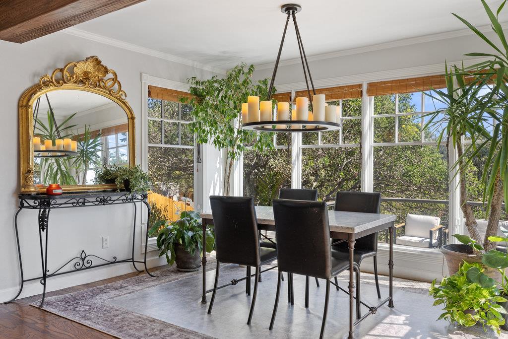 2103 Doral DR, Austin