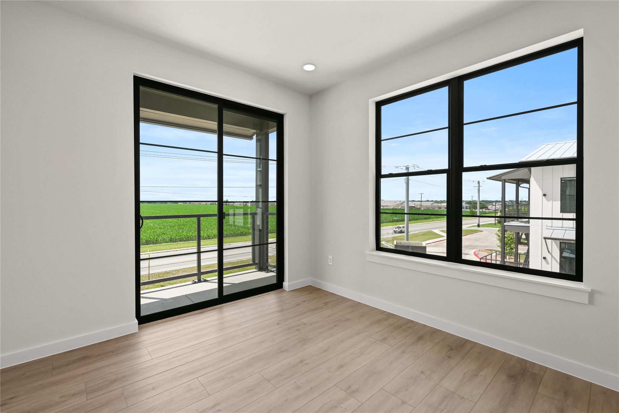 634 Central PKWY # 1201