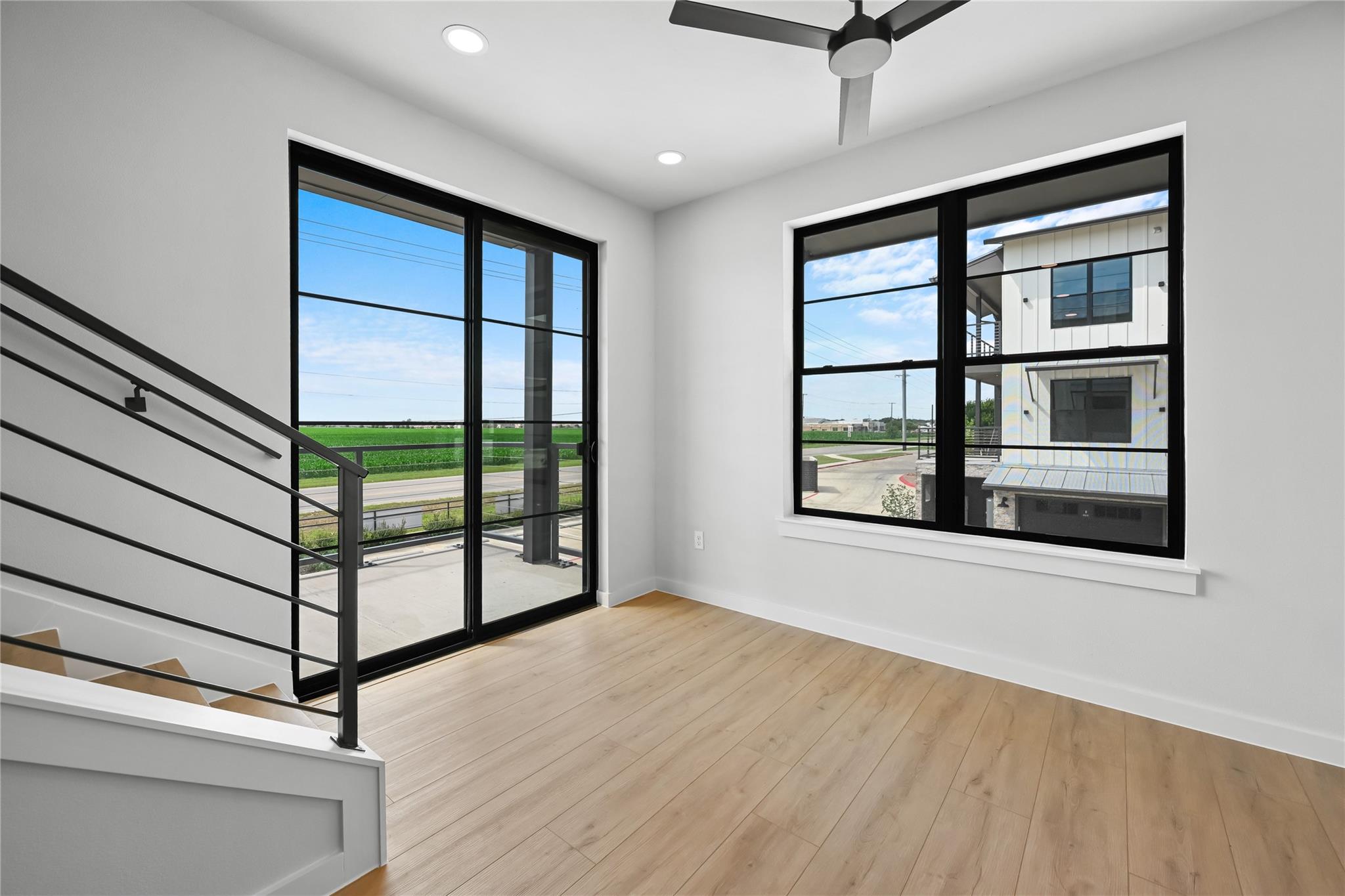 634 Central PKWY # 1201