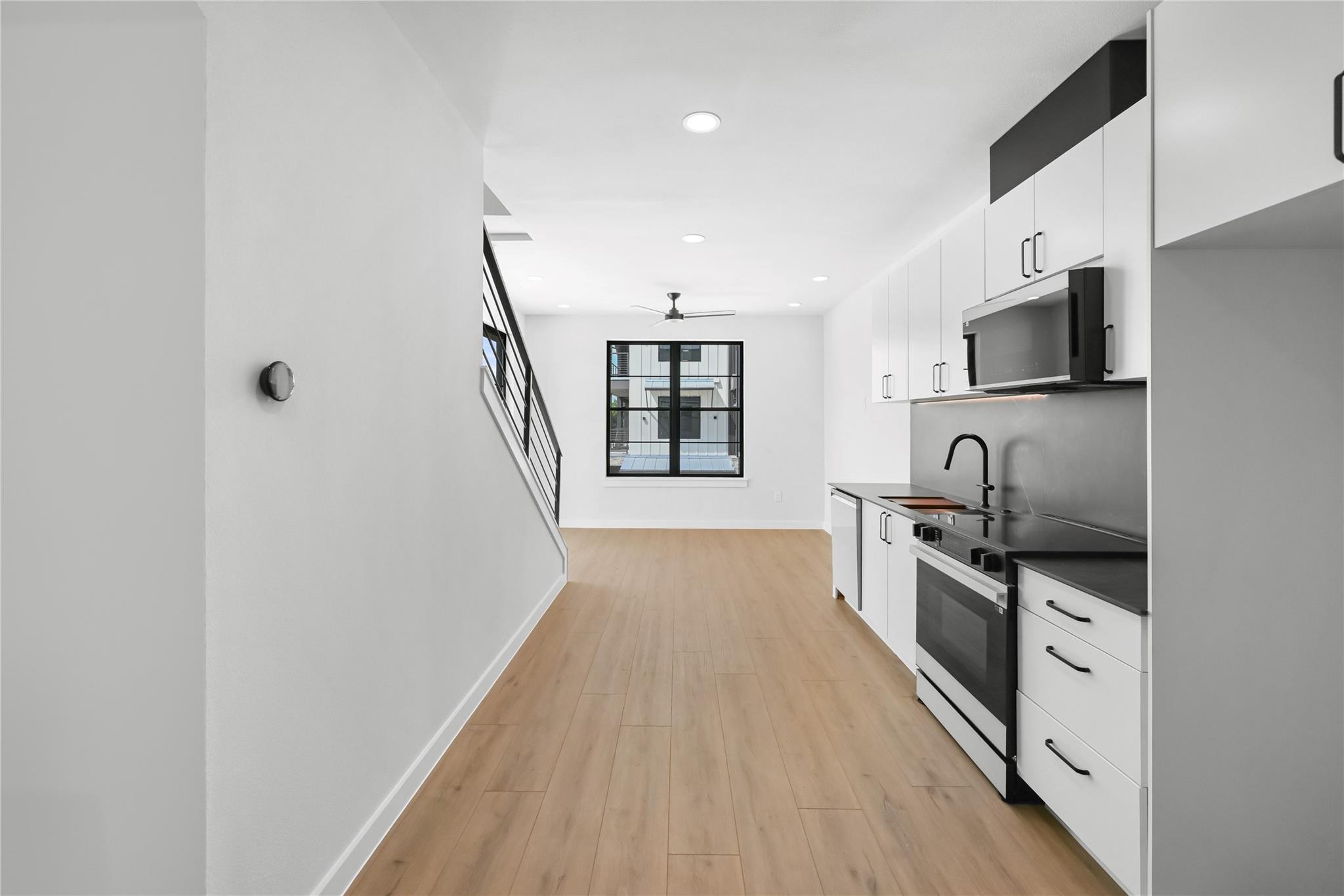 634 Central PKWY # 1201