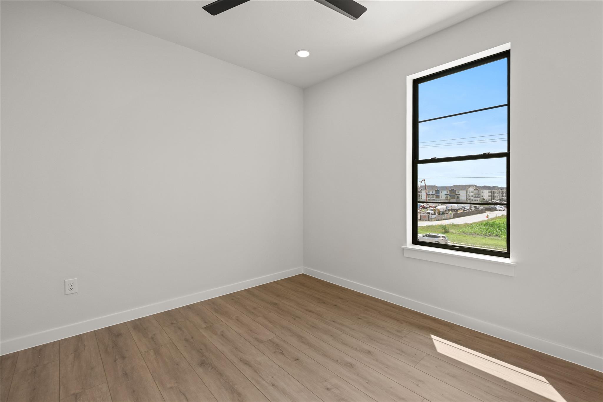 634 Central PKWY # 1201