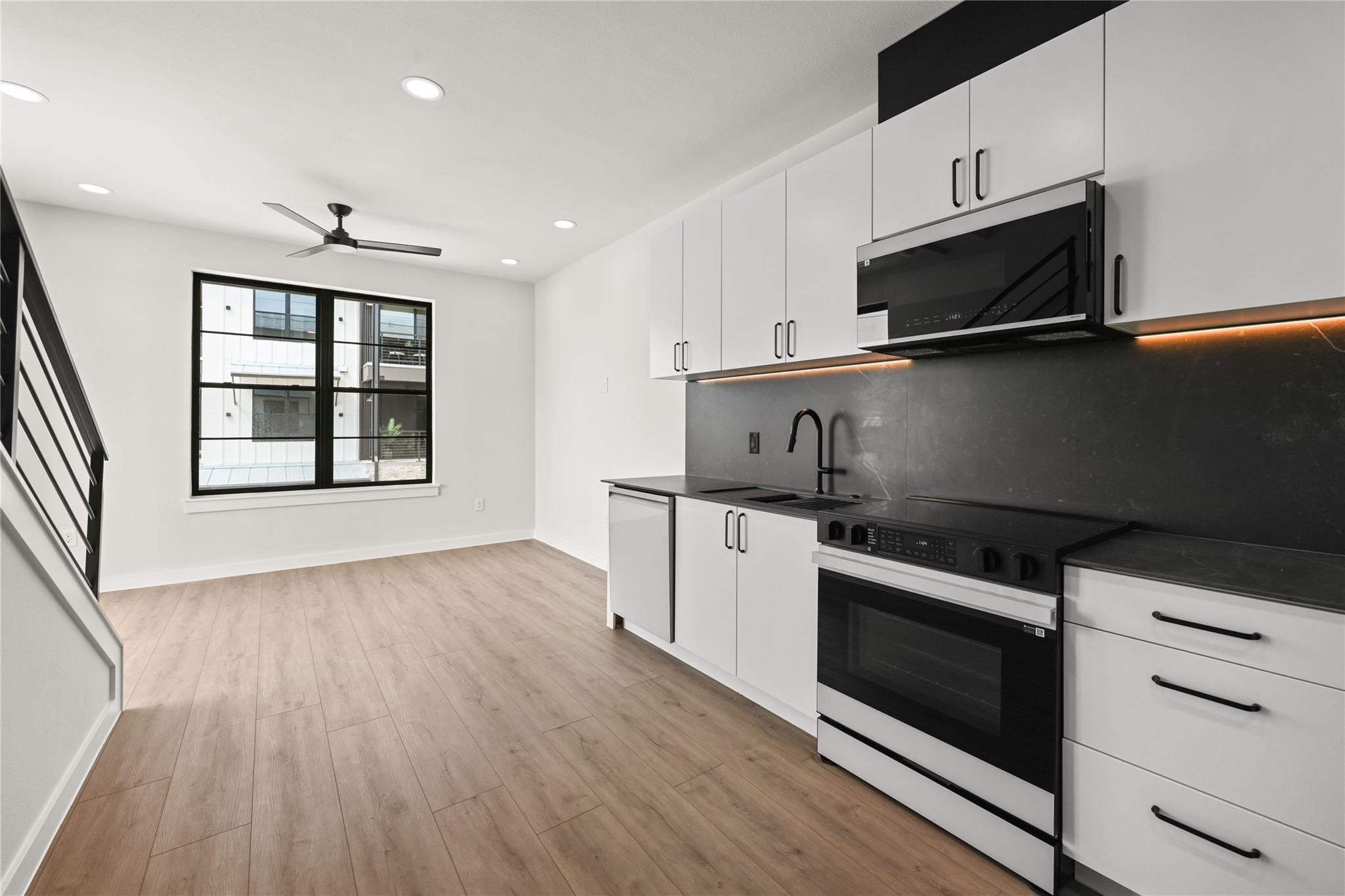 634 Central PKWY # 1201