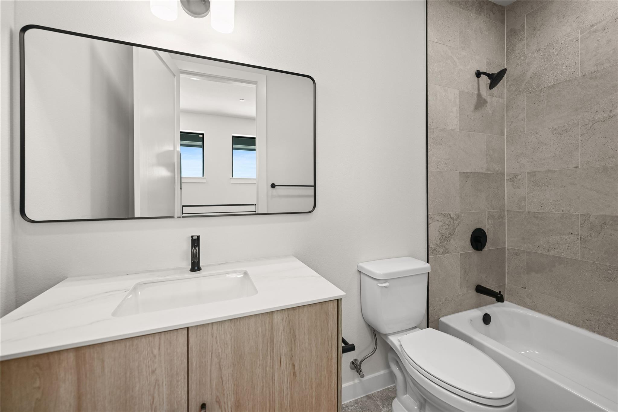 634 Central PKWY # 1201