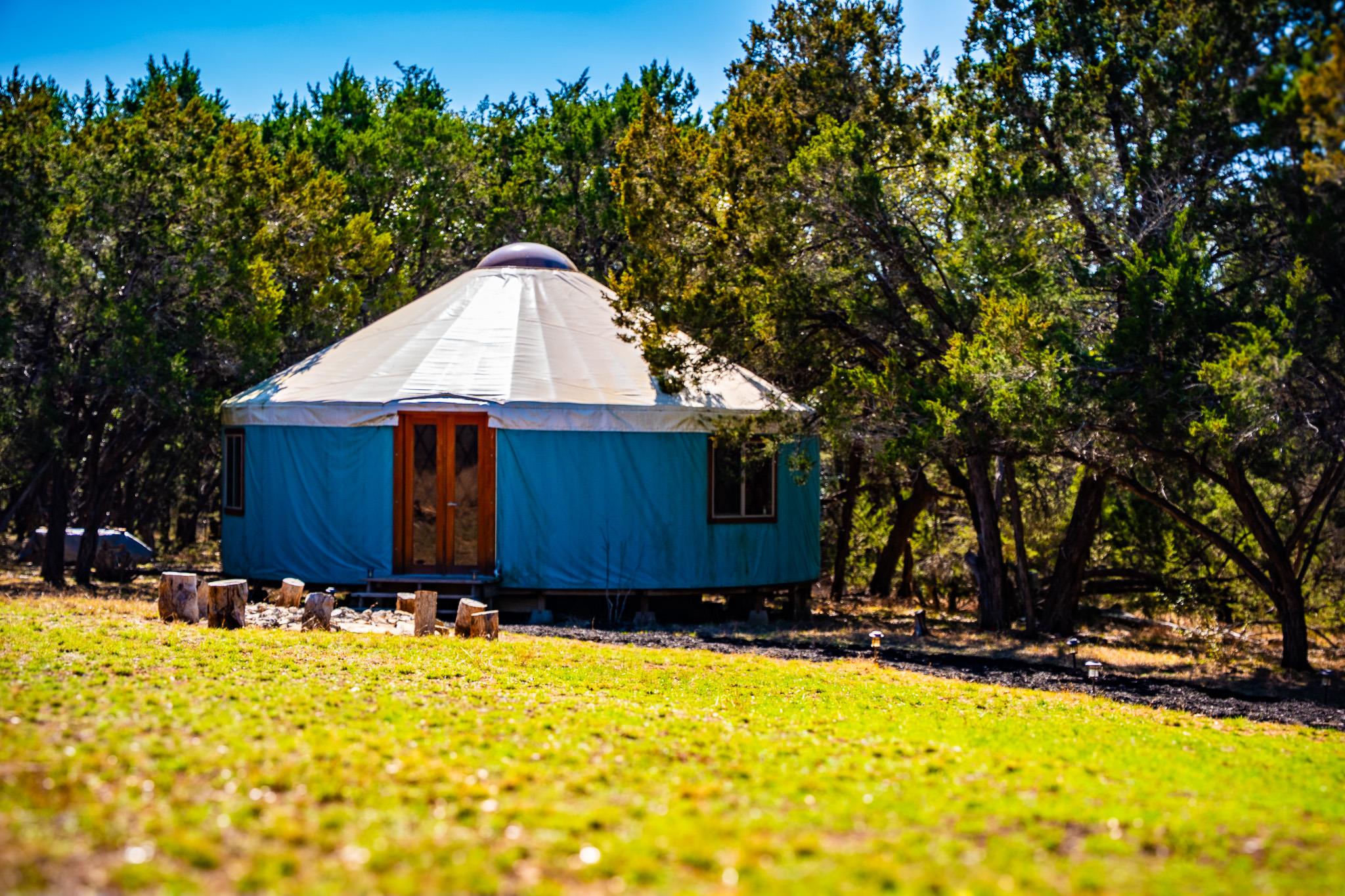 321 Lea LN