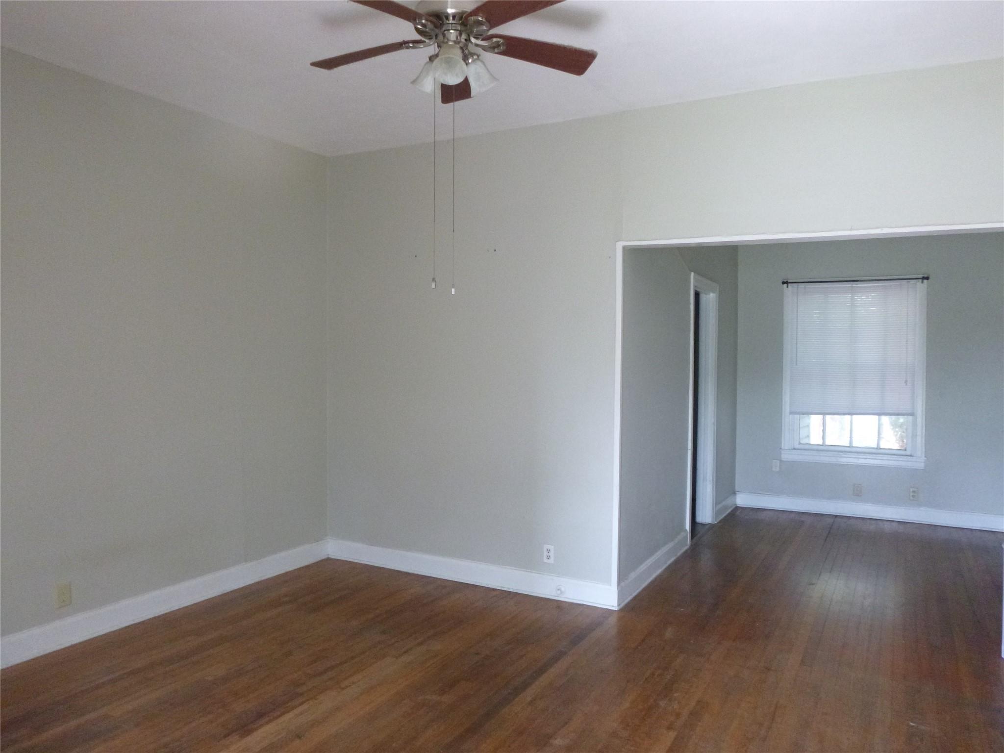 218 W 51st ST