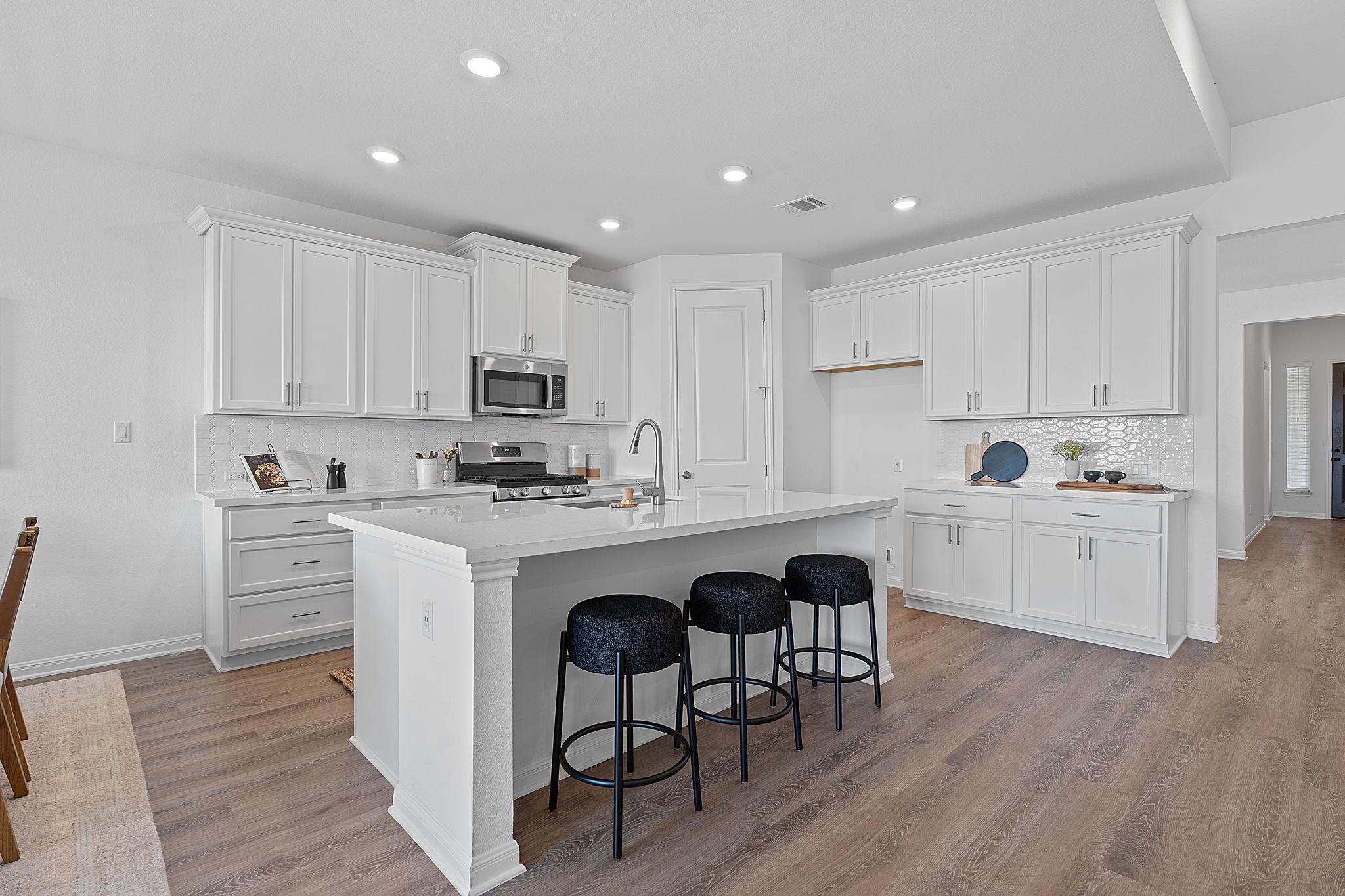 529 Leeward PASS