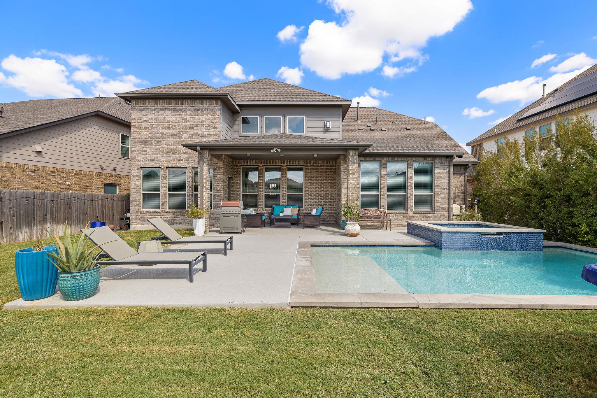 504 Leon LOOP, Liberty Hill