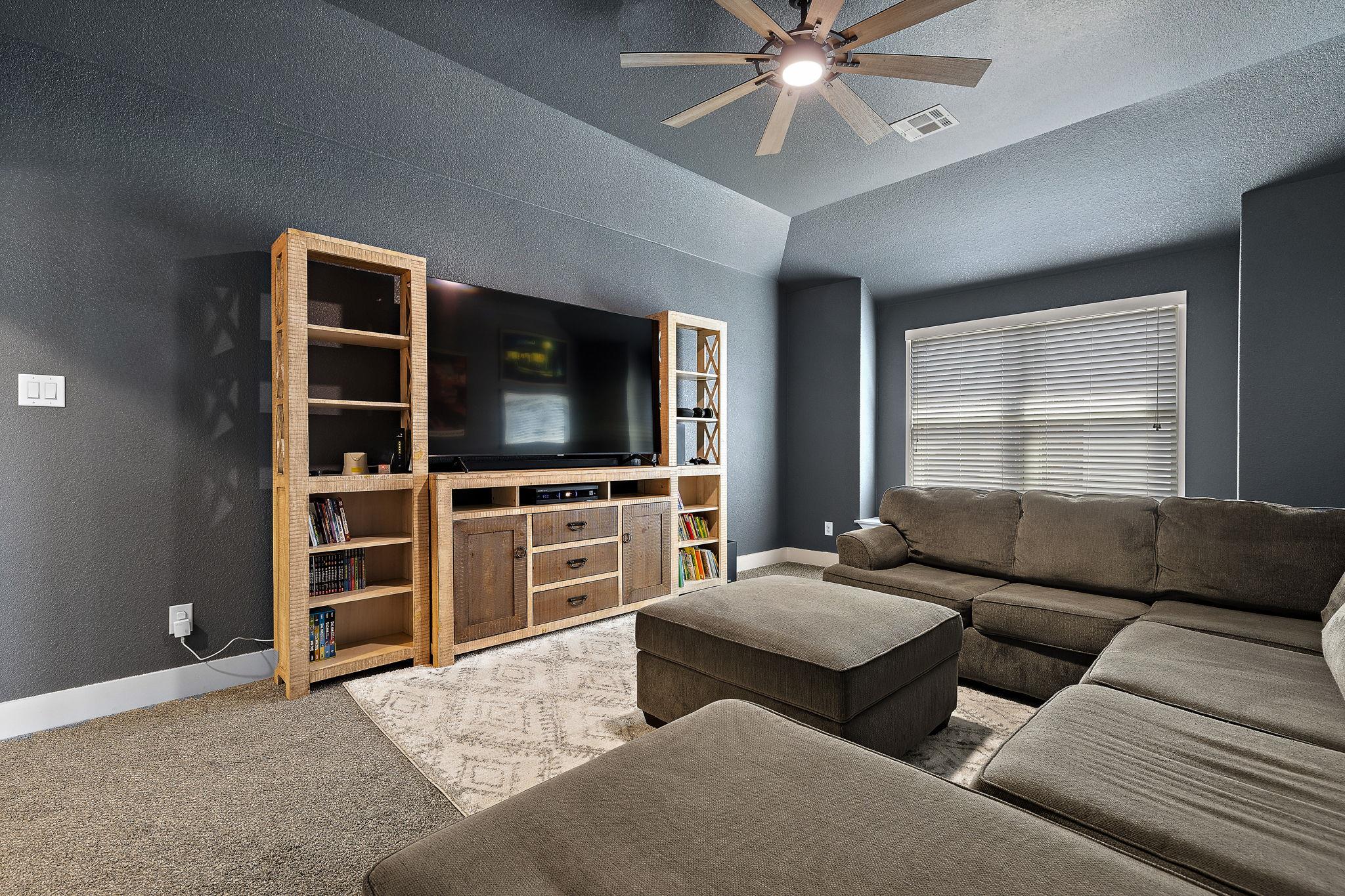 504 Leon LOOP, Liberty Hill