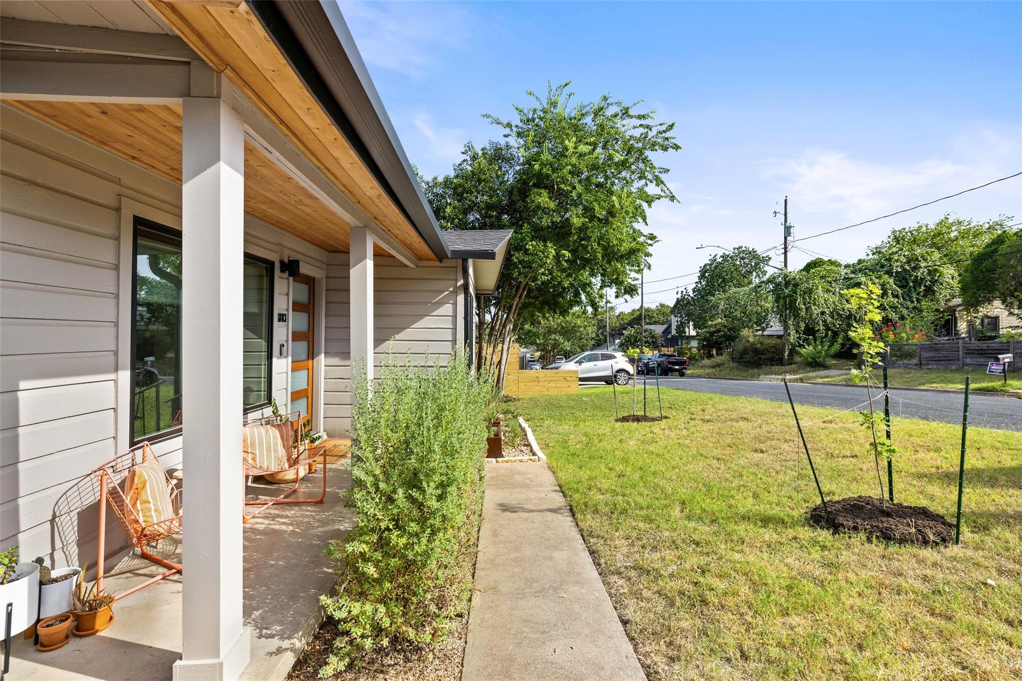 1803 Perez ST