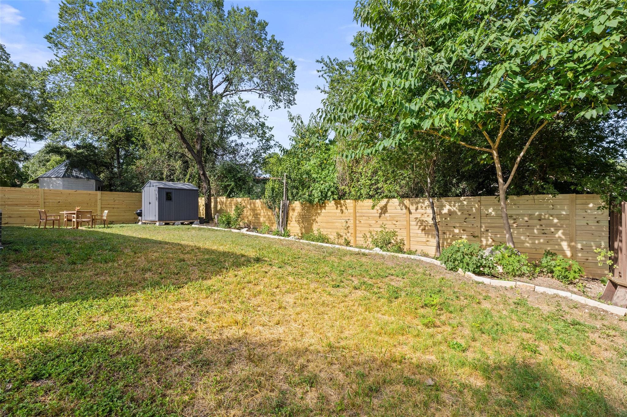 1803 Perez ST