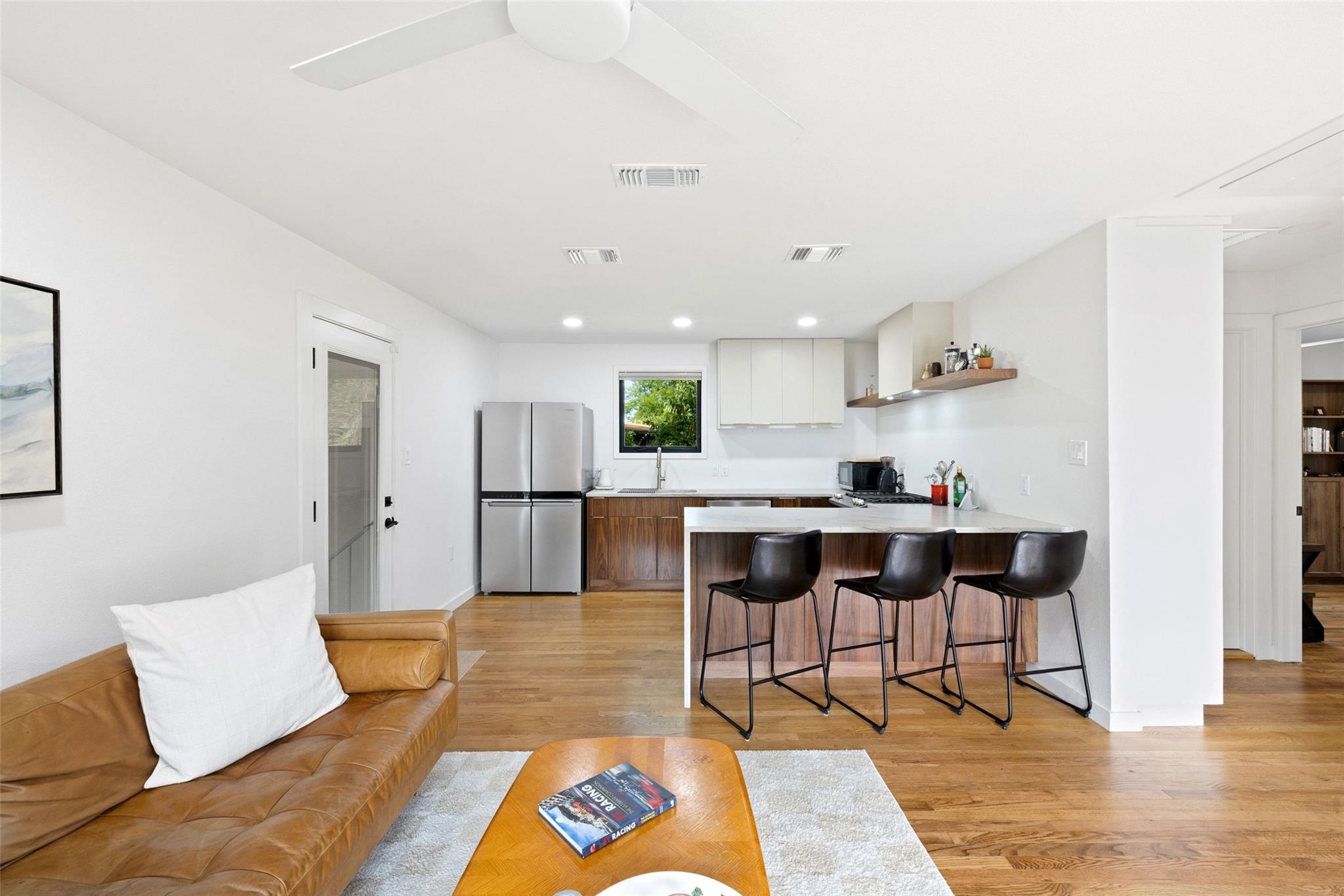 1803 Perez ST