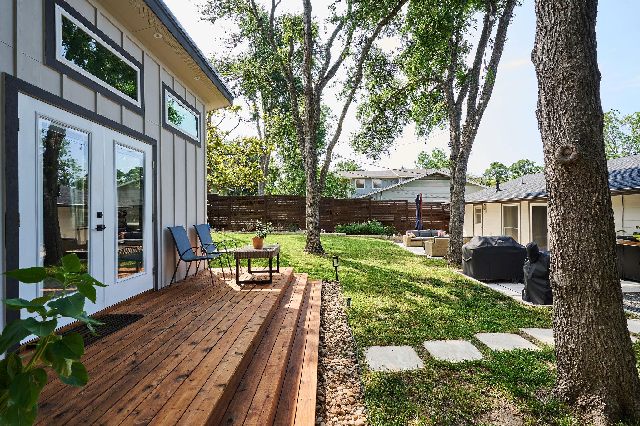 1805 Saint Albans BLVD