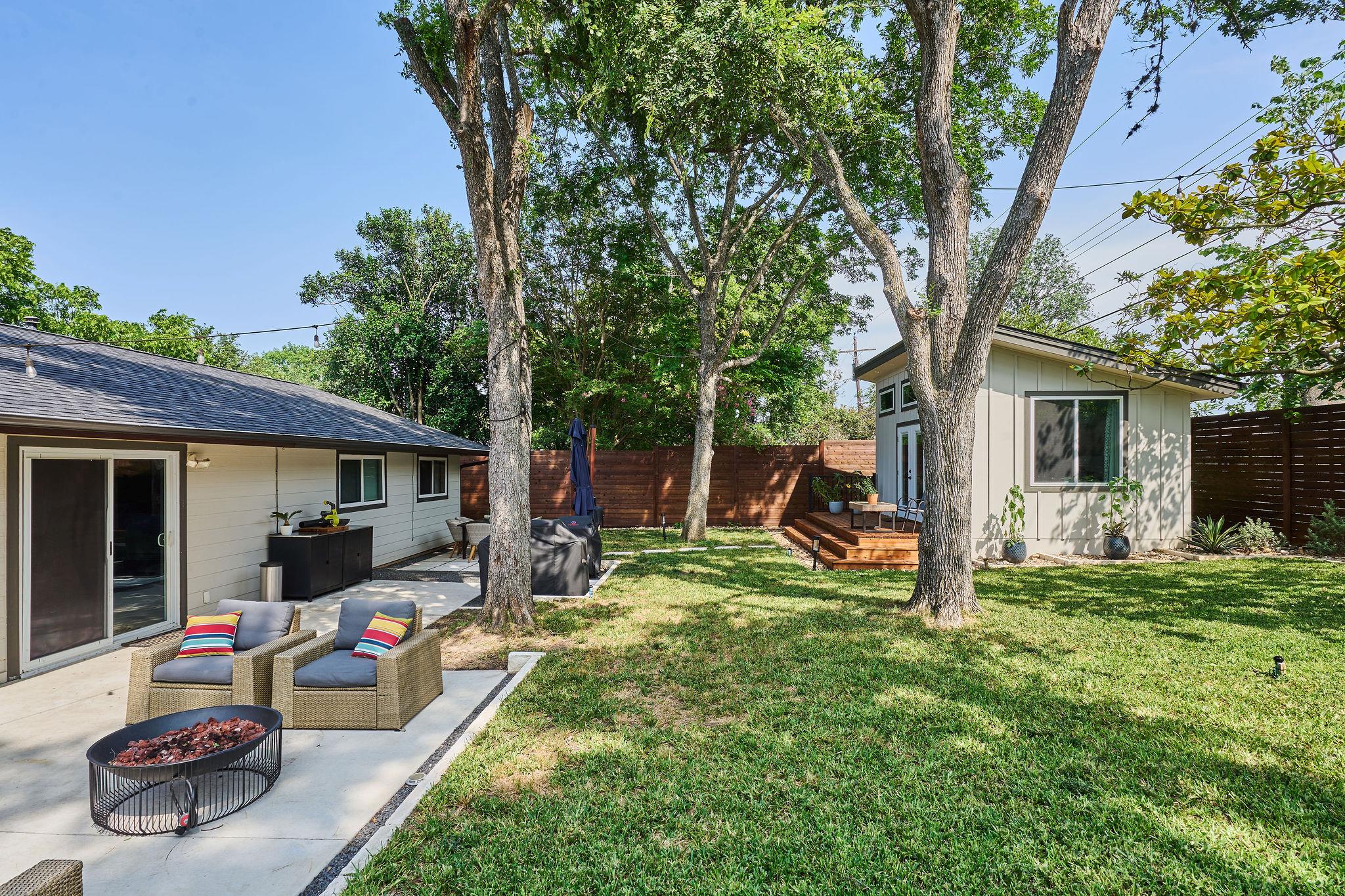 1805 Saint Albans BLVD