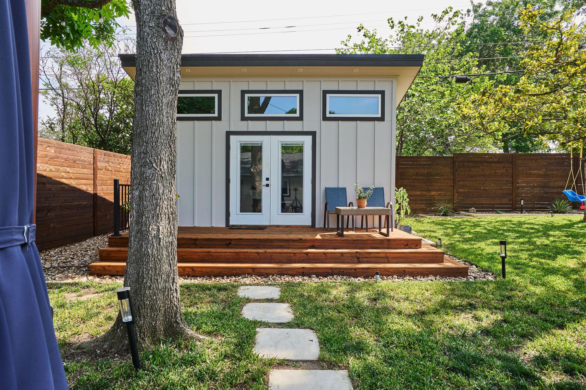 1805 Saint Albans BLVD