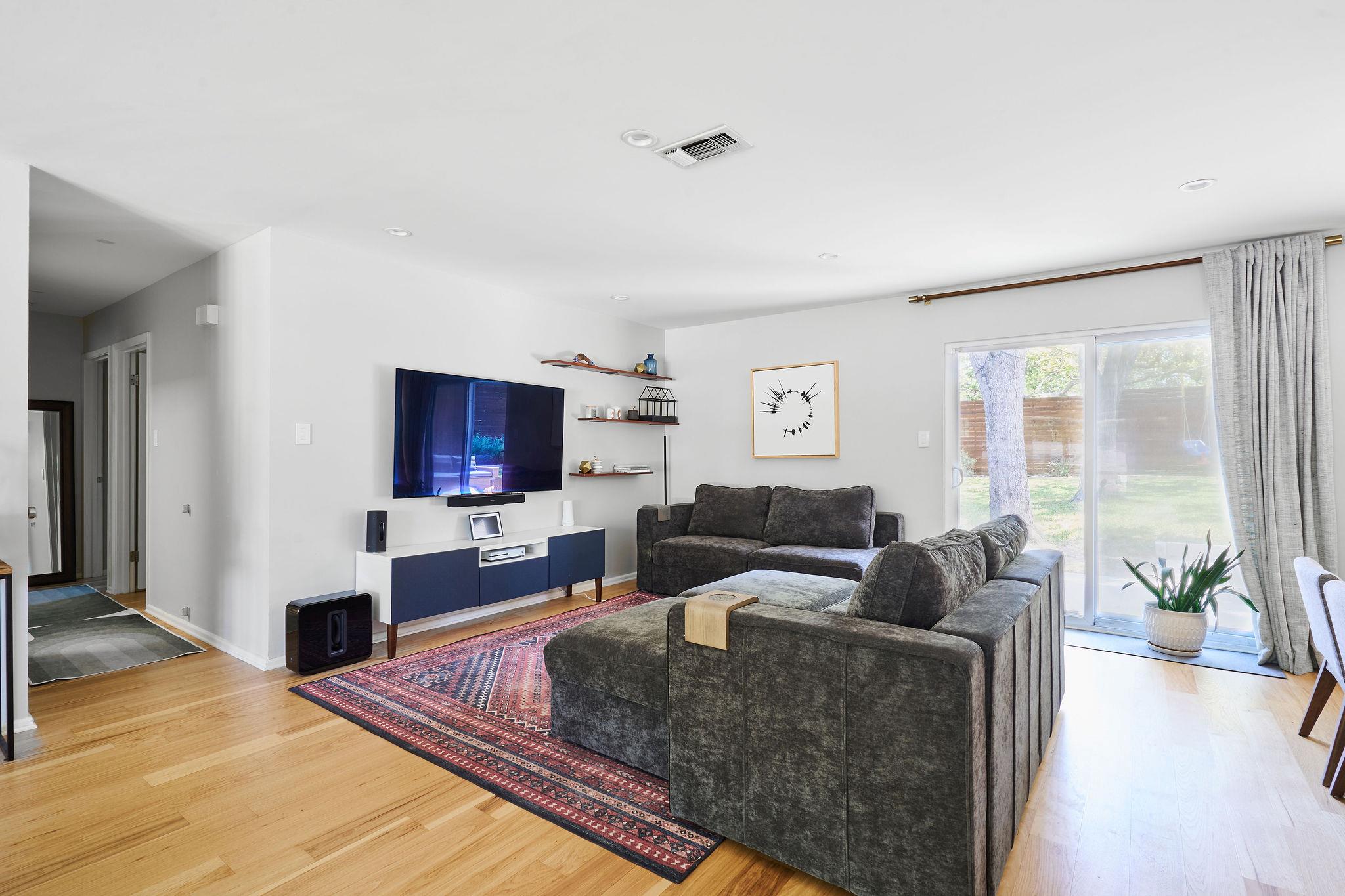 1805 Saint Albans BLVD
