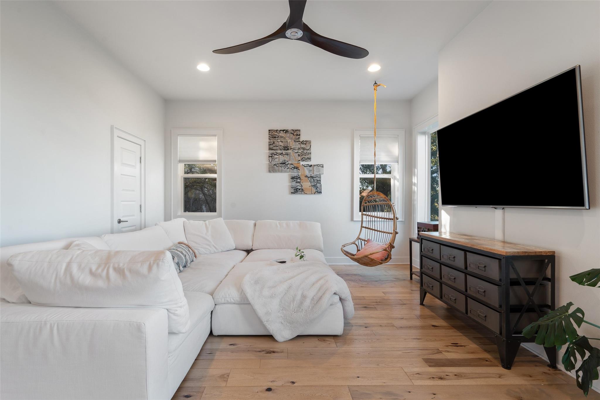 3608 Tallison TER