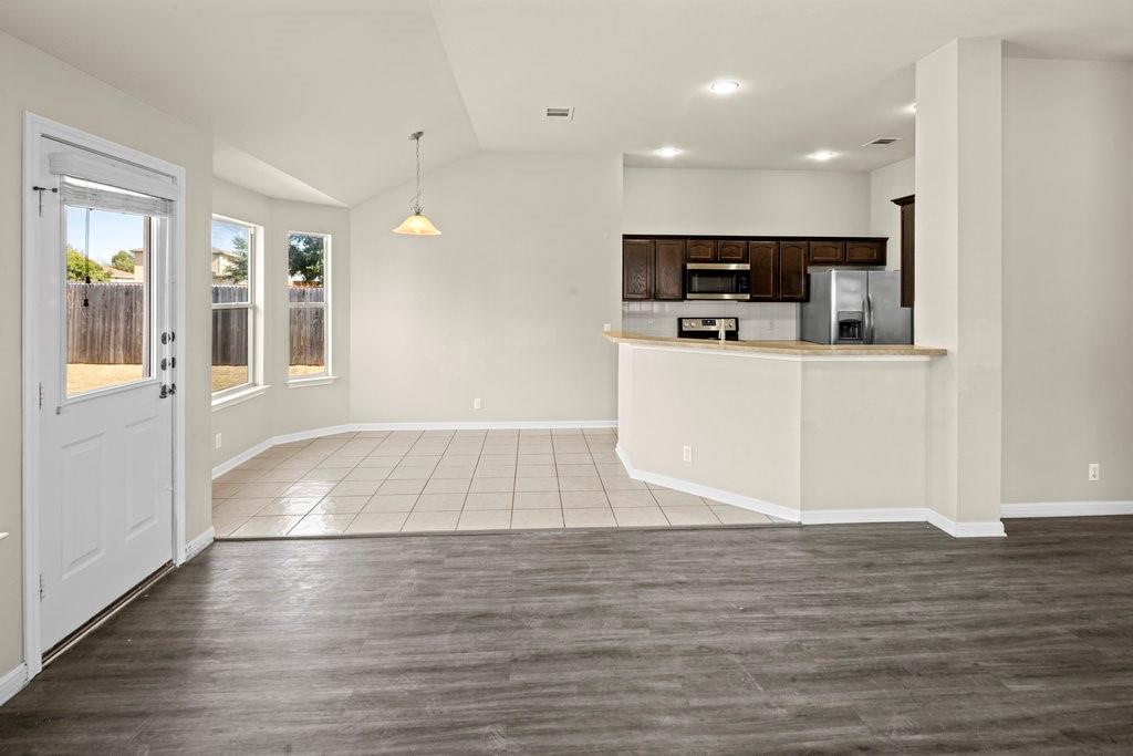 3400 Covered Wagon TRL