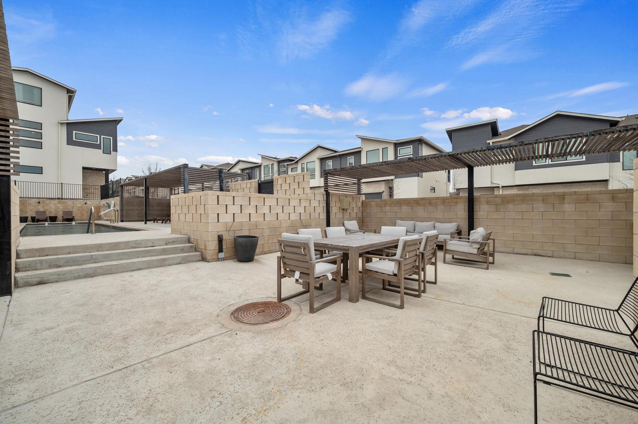 2050 Lohmans Spur Road 1404 RD # 1404