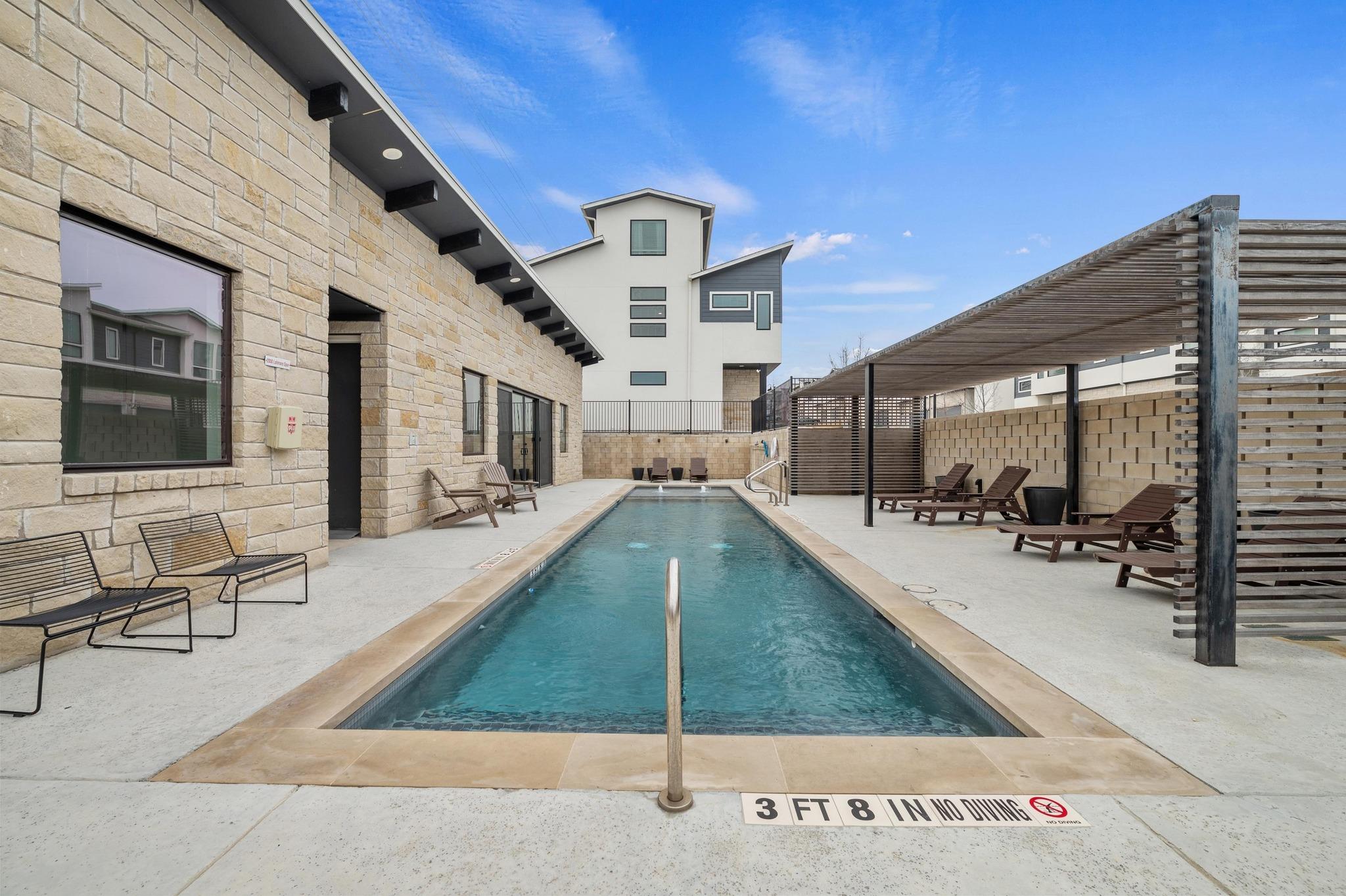 2050 Lohmans Spur Road 1404 RD # 1404